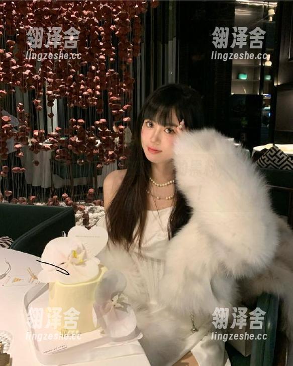 17c吃瓜网页的黑料，个个都是话题的‘明星’！