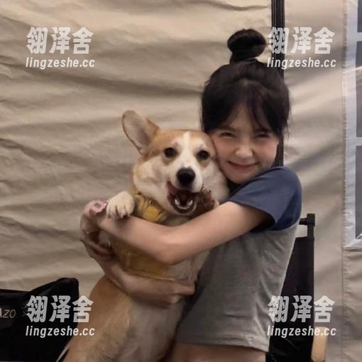 每次登录17吃瓜网，我都在想，八卦其实也是一种社交，哈哈！