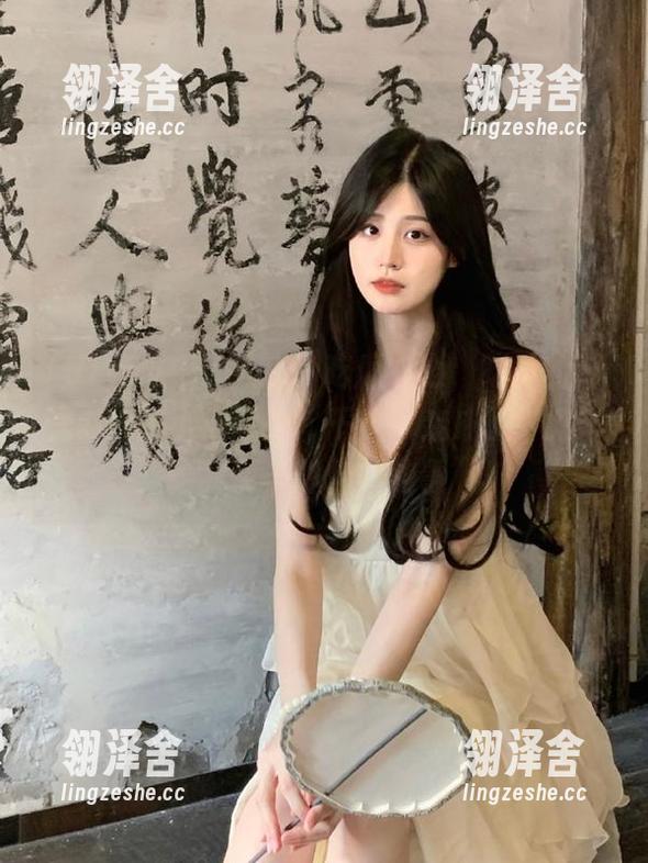 在51吃瓜中心，吃瓜的过程中一不小心就把“干脆”变成了“来吧，给我更多你们的故事”！