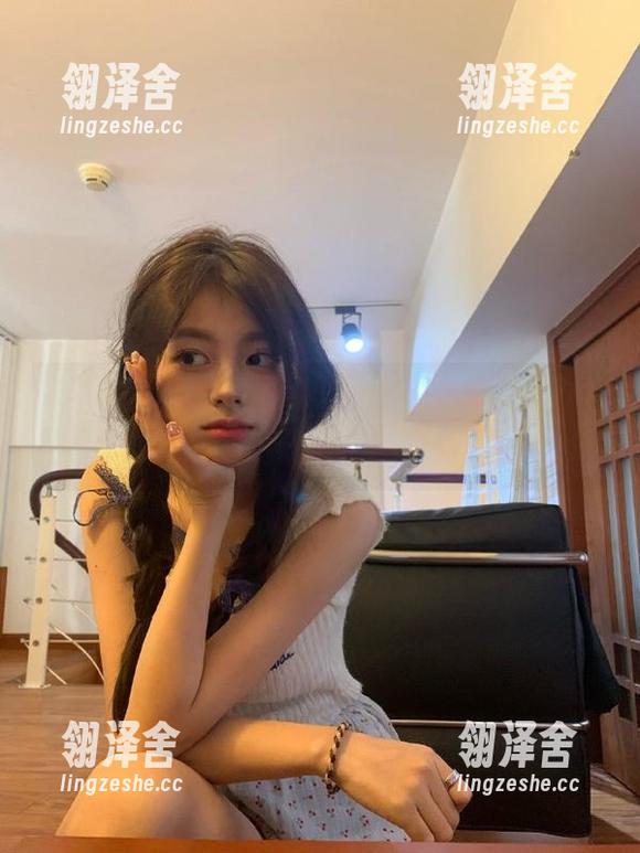 追星不如追瓜，在热心朝阳群众的51吃瓜网app里畅所欲言！