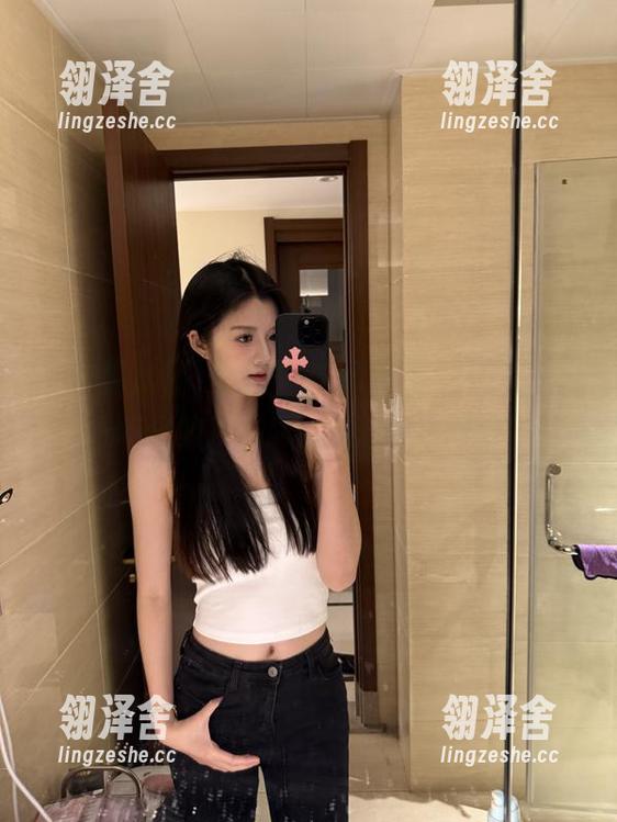 登录“51黑料社”网站，在线吃瓜的新风尚，是时候出圈了！