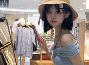 万篇长征-黑料不打烊668.su在线分享：我就是那颗默默无闻的瓜，等你来撇皮！