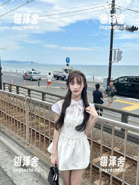 718吃瓜网 在线潜水,718吃瓜网的娱乐猎奇程度超出想象,脑洞太大了吧?