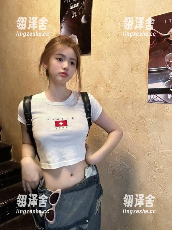 zztt 看到“zztt15.su”又掀起波澜,观看里真有一种欲罢不能的聚会感。