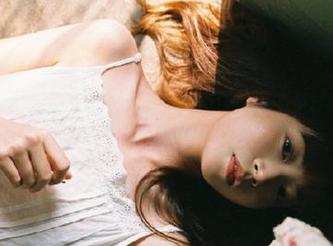 吃瓜不打烊官网：瓜田里花了我不少时光，大家快来啃瓜！