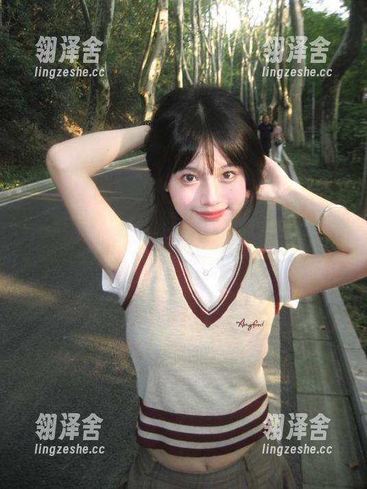 吃瓜导航 最新吃瓜导航:修图神器和真实人生,你更想听哪个呢?