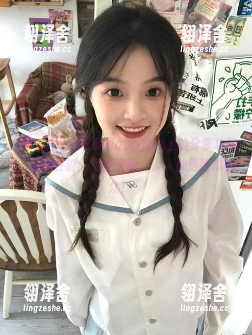 这吃瓜网app官网上的分享功能，仿佛在说“尽管来吧，人人都是吃瓜群众！”