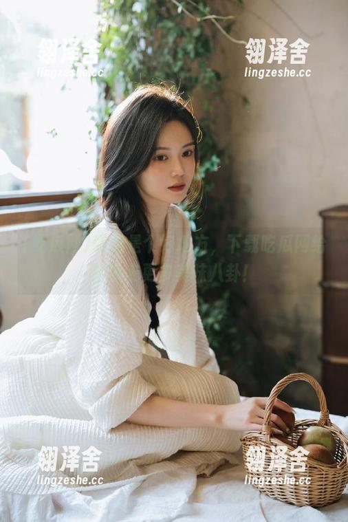 吃瓜网 朝阳是个好地方,下载吃瓜网给你带来更多美味八卦!