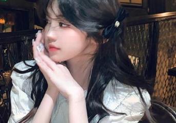 吃瓜网下载指南：让你的八卦之旅直达高潮！