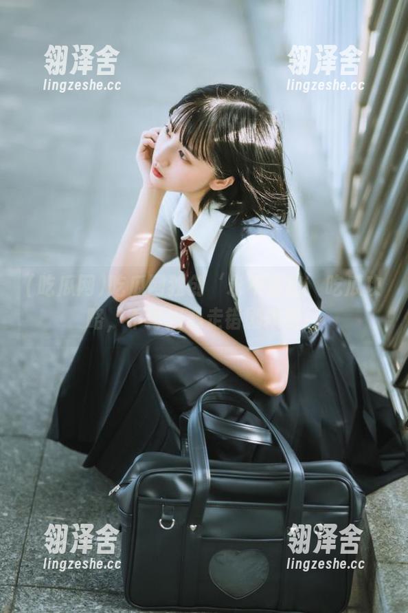 吃瓜网 吃瓜网独创‘永不迷路’吃瓜攻略,不再担心走错剧本啦!