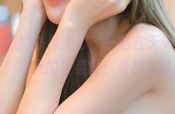 头顶大瓜，一起在天天吃瓜网站分享！今天的主菜是：老朋友的傻事！