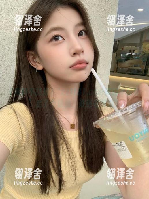 黑料不打烊 “zztt31.ccm黑料不打烊”走了个链接,谁还在等瓜?