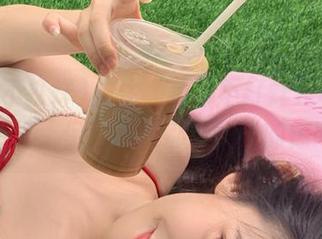 关注“黑料不打烊155fun”网址，保证每天都有新奇的惊吓！