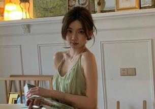 tttzzz07su黑料正能量官网看了以后，心里越来越好奇！