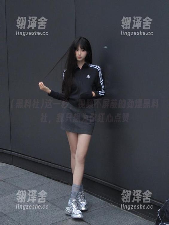 这一秒，视频不屏蔽的劲爆黑料社，我只想为你红心点赞
