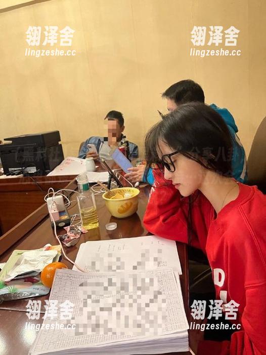 每次上“51黑料社”分享八卦，心里都是一种不可描述的期待…这次会不会是个大碗？