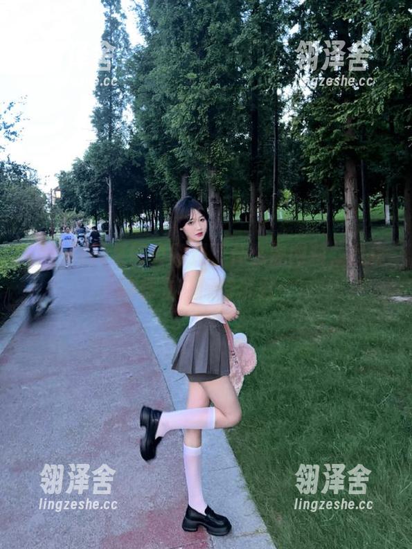 黑网料 某网页刷到了什么黑网料,我真的想立刻保持沉默…